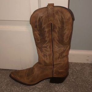 Cowboy boots! size 8